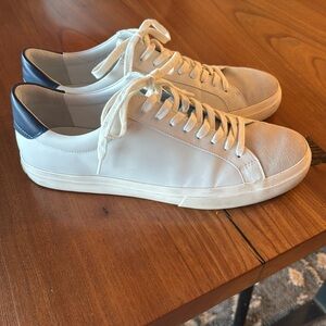 Men’s Vince suede/leather sneakers. Size 11 US /45 Euro